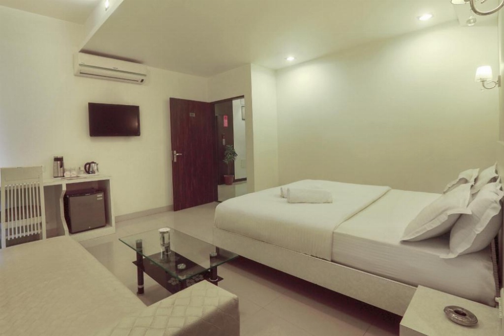 Room image 5